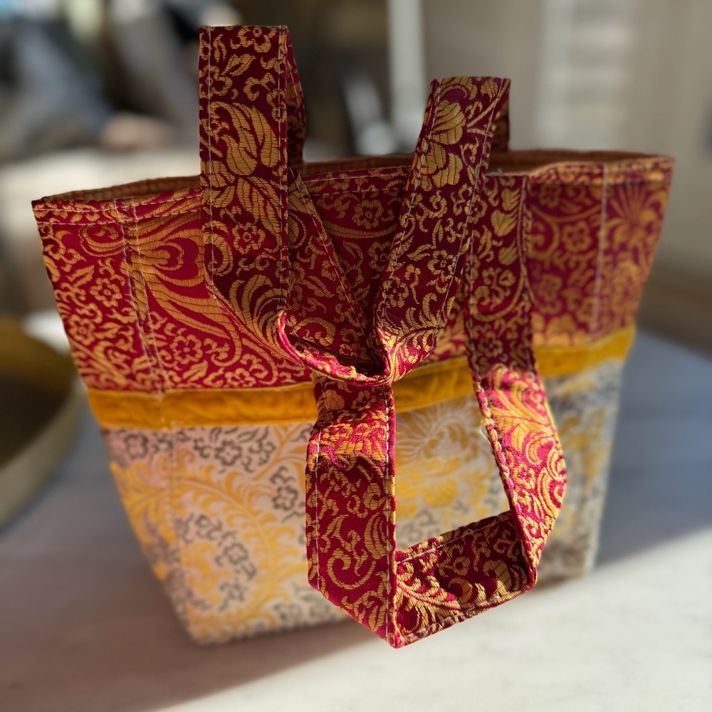 Roxy fabric Red and Yellow Patterned Tote Bag